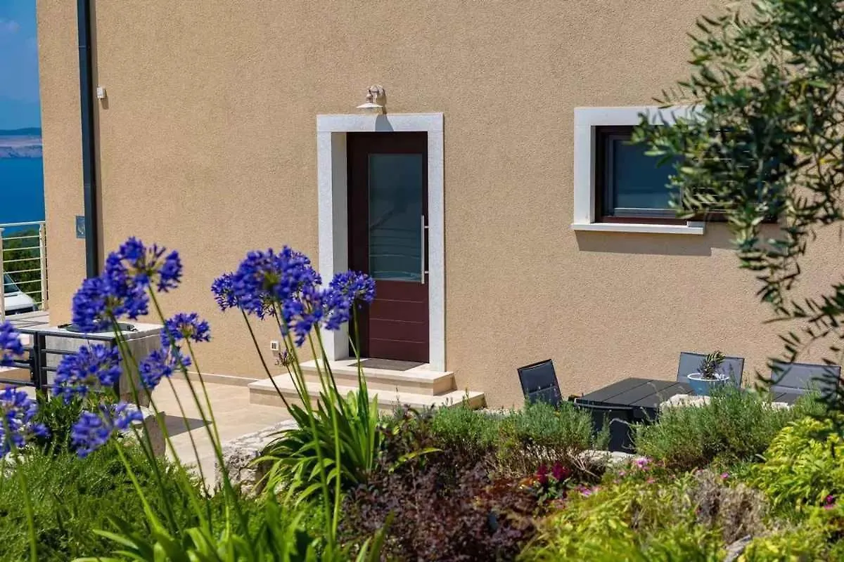 Holiday Home In Dramalj 51784